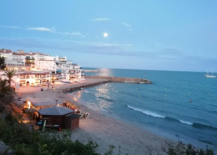 Lluna Beach Bara