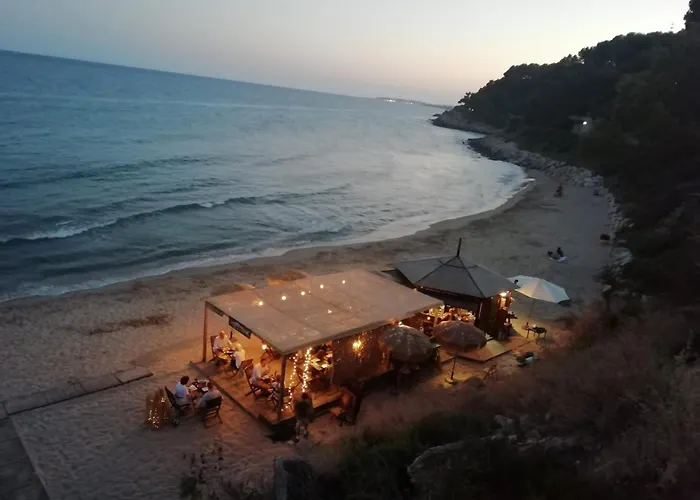 Lluna Beach Bara